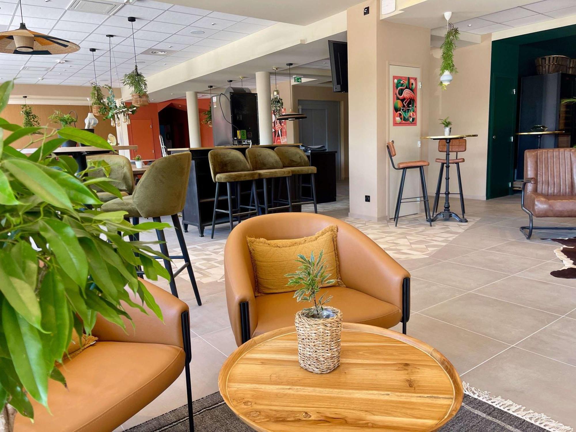 Hotel Ibis Budget Porte De Camargue