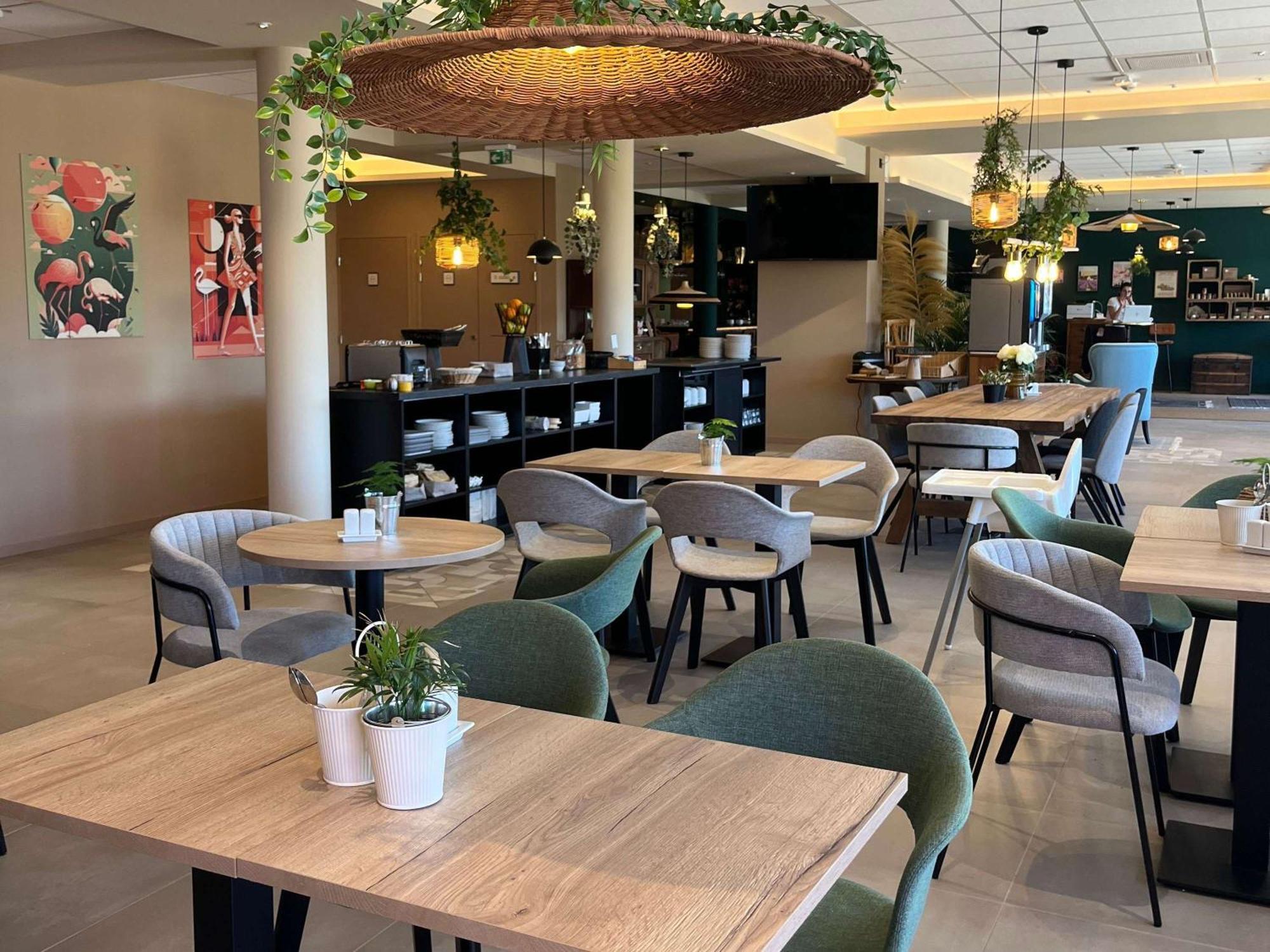 Hotel Ibis Budget Porte De Camargue 2*